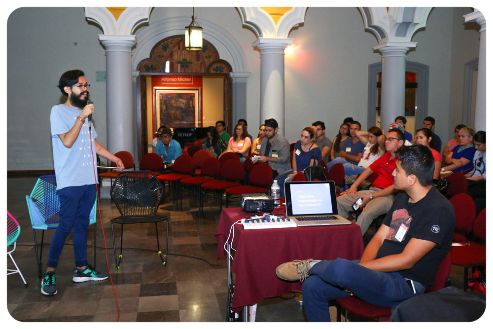 Behance Portfolio Reviews Colima: el primer encuentro nacional de creativos visuales en la UdeC
